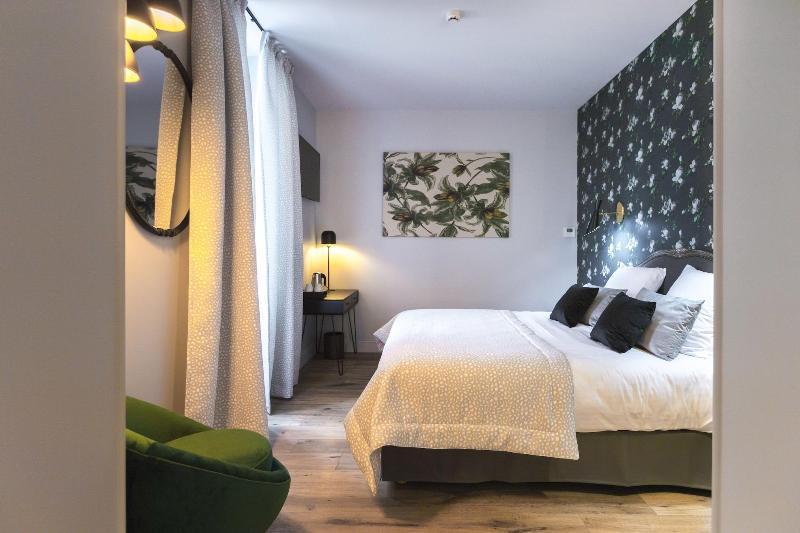 Clos Castel Villas Casteljaloux Bagian luar foto